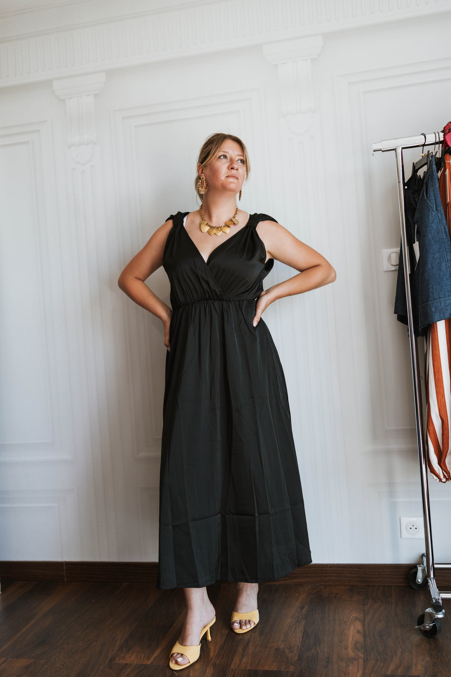 Robe Alya noir